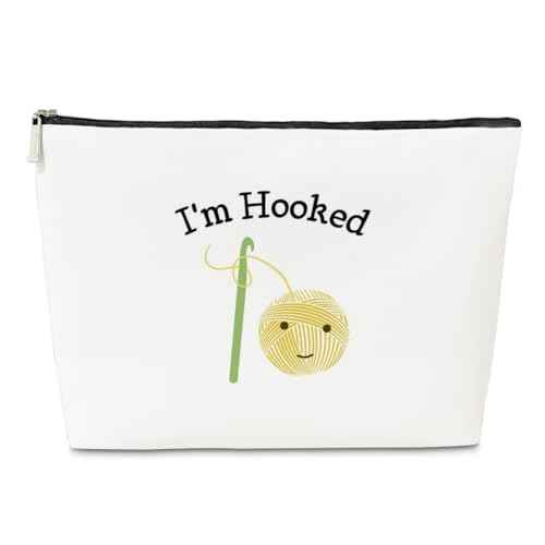 JioJio Chan Crochet Gift for Women Makeup Bag, I'm Hooked, Gifts for Crocheting Knitters Lovers, Yarn Bags, Knitting Gifts Accessories