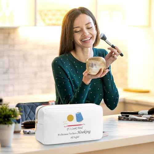Crocheting Gifts for Crocheters Makeup Bag Crochet Lovers Gifts Knitting Gift for Christmas Crochet Gifts for Women Mom Grandma Aunt Knitting Lovers Gifts Cosmetic Bag Crochet Beginners Makeup Pouch