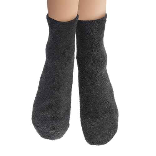 Earth Therapeutics Aloe Vera Socks ? Infused with Natural Aloe Vera & Vitamin E ? Helps Dry Feet, Cracked Heels, Calluses, Rough Skin, Dead Skin - Use with Your Favorite Lotions - Black