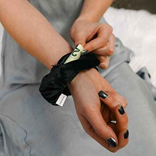 Women's Velvet Hair Scrunchie with Hidden Zipper Pocket, Black, 1 Count - Great for Gifts and Stocking Stuffers