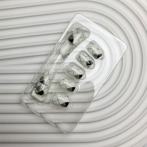Silver Press on Nails Short Square Fake Nails Glossy White Acrylic Nails with Plaid Line Design Squoval False Nails Full Cover Glue on Nails for Women Girls Nails Decoration 24 Pcs