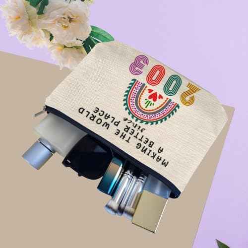 Happy 22nd Birthday Gifts Ideas for Her Makeup Bags, Women, Teenage Girls Trendy Stuff, Girls, Friends, Daughter, Christmas, 2004 Funny Cosmetic Travel Pouch 22 Year Old Birthday Decorations from Mom