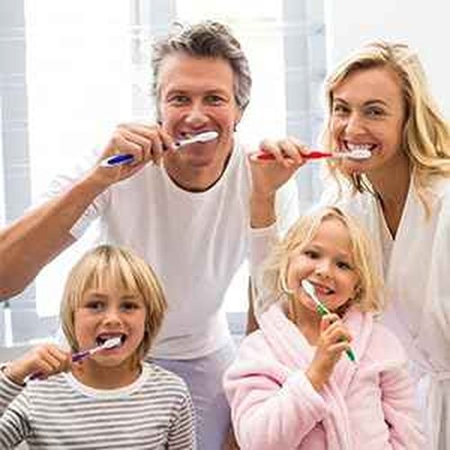 SLequipo 500 pcs Bulk Toothbrushes Individually Wrapped, Colorful Manual Disposable Travel Toothbrush for Adult, Kid, Soft Bristles for Travel, Hotels (5 Colors)