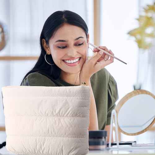 Hillban Puffy Quilted Makeup Bag Quilted Cosmetic Bag Cute Puffer Toiletry Checkered Pouch Aesthetic Travel Makeup Brushes Organizer(White,Classic Stripes)