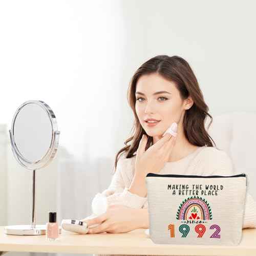 33rd Birthday Gifts for Her Makeup Bags, 1992 Happy 33rd Birthday Decorations for Women Her, 33 Year Old Gifts Ideas for Daughter, Sister, BFF, Female, Girls, Cosmetic Travel Pouch