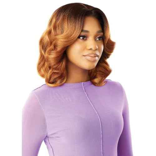 Outre Lace Front Wig - Perfect Hair Line 13X4 - Swoop Series - Swoop 11 (SANDY BLONDE)