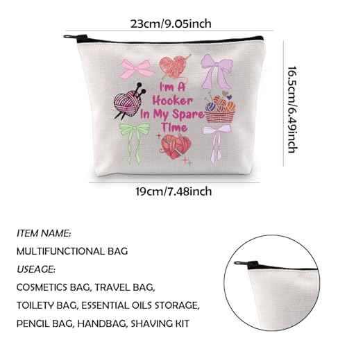 WCGXKO Crochet Lover Gift Crocheters Gift I'm A Hooker In My Spare Time Zipper Pouch Makeup Bag (spare time bow)