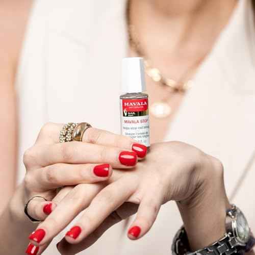 Mavala Stop Deterrent Nail Polish Treatment | Nail Care to Help Stop Putting Fingers In Your Mouth | Bitter Taste | Easy Application | For Ages 3+ | 0.3 Fl Oz