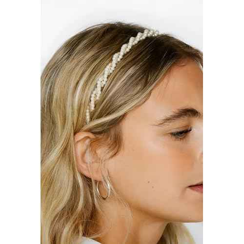 WOVOWOVO Pearl Headbands for Women 8 Pack, White Faux Pearls Hairband Gold Metal Headband Butterfly Flower Hairbands, Bridal Hair Hoop Party Wedding Hair Accessories for Girls