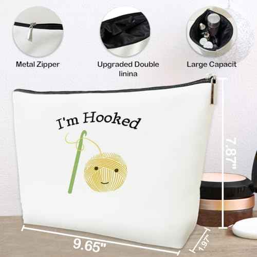 JioJio Chan Crochet Gift for Women Makeup Bag, I'm Hooked, Gifts for Crocheting Knitters Lovers, Yarn Bags, Knitting Gifts Accessories