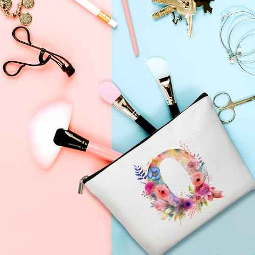 Letter Q Cosmetic Bag Flower Letter Makeup Bag Pink Alphabet Initial Makeup Bag Birthday Gifts for Women Mom Friend Bride Bridesmaid Cosmetic bag(B017)
