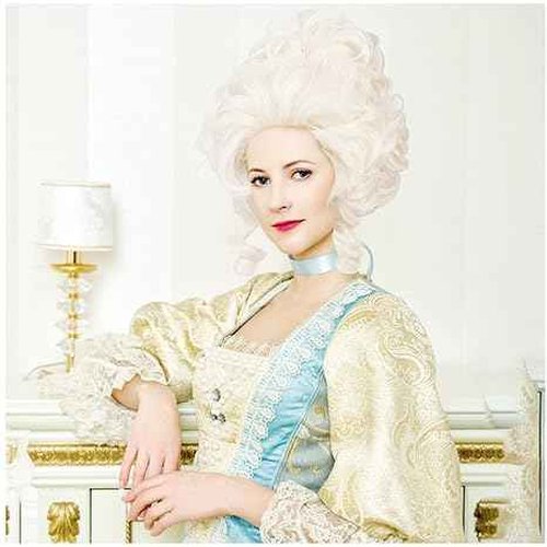 Daiaces Victorian Wig for Women White Marie Antoinette Wigs,Vintage Beehive Wig18th Century Rococo Costume Cosplay Wigs Party Halloween