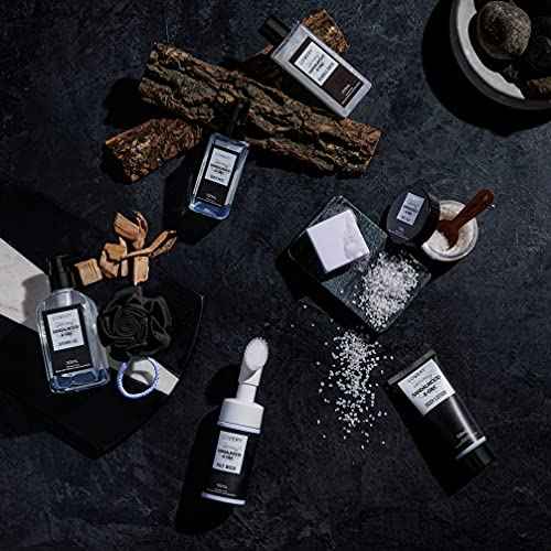 Birthday Gifts Spa Kit for Men - Sandalwood and Oak Scented Bath Gift Set and Shower Gift Basket With Face Wash & Brush, Shower Gel, Bubble Bath, Body Lotion, Body Mist, Handmade Soap, Salts & Puff