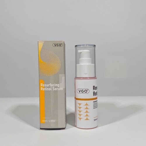 VGO Retinol Serum for Face - Anti-Aging & Hydration Powerhouse for a Firmer, Youthful Glow - Ideal for Acne-Prone & Oily Skin, Tightening & Moisturizing 50 ml / 1.69 Oz
