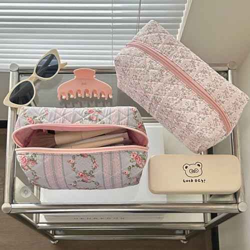 Floral Make Up Bag Coquette Cosmetic Bag Quilted Makeup Bag for Women Portable Toiletry Bag Travel (pink)