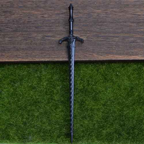 2PCS Retro Viking Hair Sticks ? Black Gothic Metal Sword Hair Pins for Women, Perfect for Renaissance Festivals, Halloween, Thick Hair & Updos (RLAL)