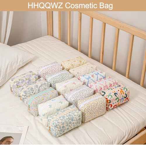 Cute Floral Cotton Makeup Bag, Quilted Makeup Bag for Women Girls, Travel Floral Cosmetic Bag Zipper Make Up Pouch, Flowers Toiletry Organizer Bag (Small Blue Bowknot)