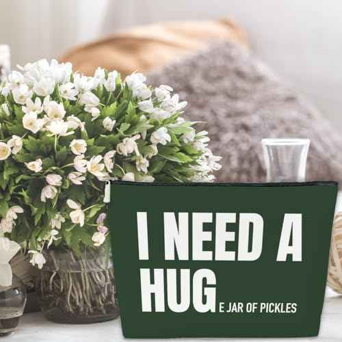JioJio Chan Funny Pickle Gifts Makeup Bag for Women, I Need a Huge Jar of Pickles PU Leather Cosmetic Bag for Purse, Gifts for Lovers, Stuff & Makeup Pouch