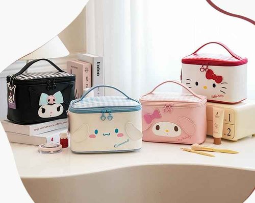 Many Rainbows Cinnamoroll PU Cosmetic Bag Makeup Pouch Travel Portable Vanity Case Organizer with Handle - White