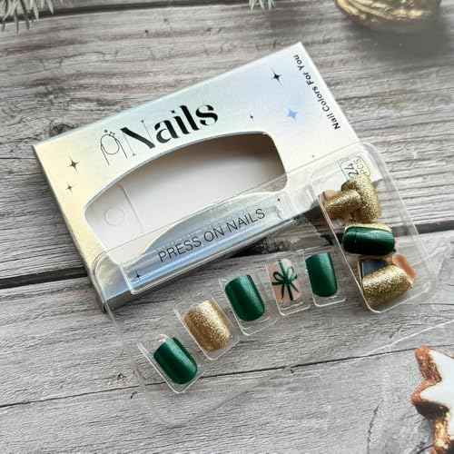 Christmas Press on Nails Short Square Fake Nails with Gold Glitter Design Gift Knot Full Cover Xmas Nails Artificial Green False Nail Glossy Christmas Glue on Nails for Women Girl DIY Acrylic Manicure