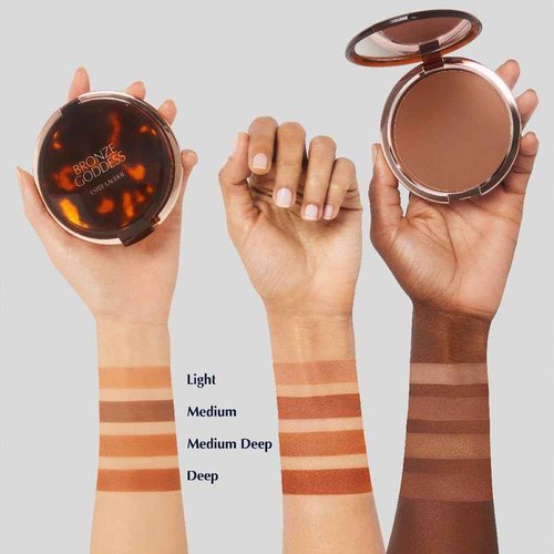 Estée Lauder Bronze Goddess Bronzer Powder | Matte Finish + Buildable Coverage, 0.74 Ounce, Medium Deep