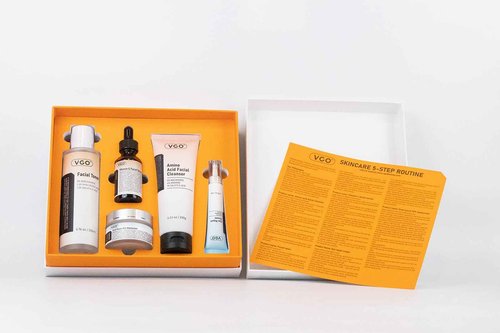 VGO Skin Care Set, Anti-Aging Moisturizing Repairing Soothing Snail Mucin Facial Skin Care Routine Kit for Dry Sensitive Dull Skin, 13.58 Fl Oz