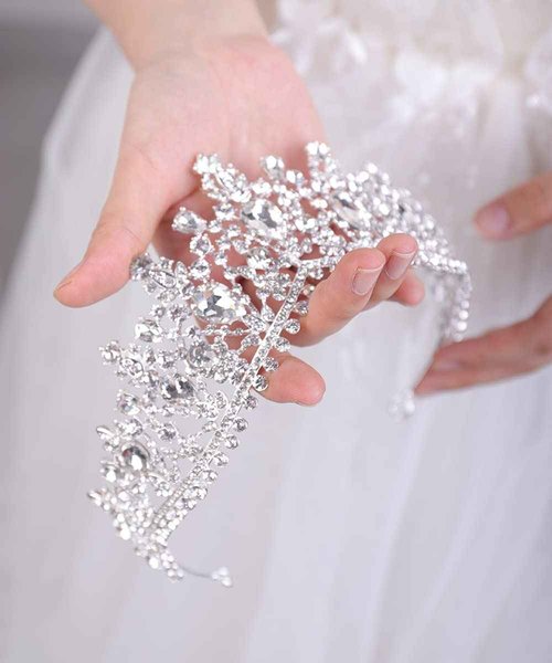JWICOS Crystal Pearl Queen Tiara for Women and Brides Crown Sparkling Headpiece (silver)
