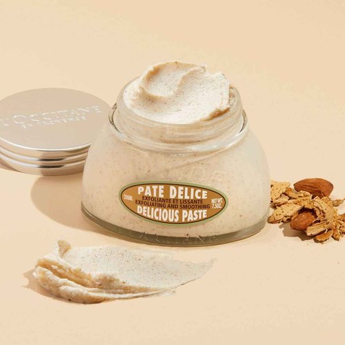 L'OCCITANE Exfoliating & Smoothing Almond Delicious Paste Body Scrub 7.40 fl oz