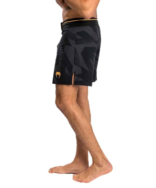 Venum Men's Standard Razor Fightshorts, Black/Gold, XX-Large