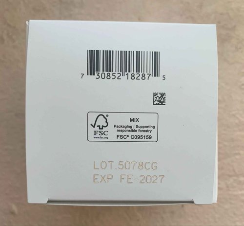 Shiseido Essential Energy Hydrating Day Cream Broad Spectrum SPF 20 - 50 mL - Visibly Reduces the Look of Pores & Fine Lines - With Hyaluronic Acid - 24-Hour Hydration - All Skin Types
