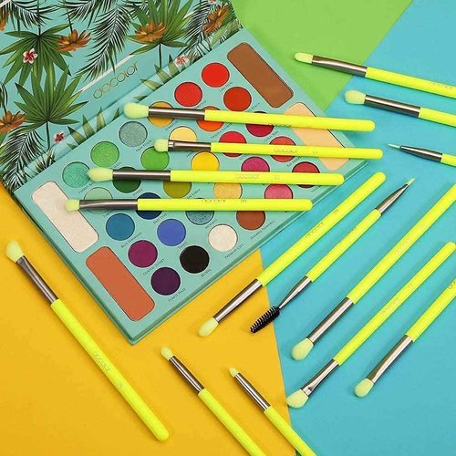 Docolor 15Piece Eye Makeup Brushes Set + 34 Colors Tropical Eeyshadow Palette Pigmented Matte Shimmer Metallic Blendable Soft Cream Powder Makeup Eye Shadow Palettes for Christmas Gift