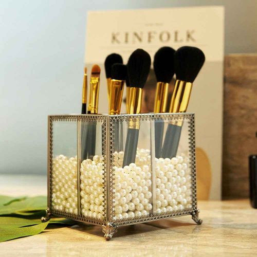 PuTwo Makeup Organizer Vintage 4 Sections Makeup Brushes Holder Make Up Storage with Free White Pearls