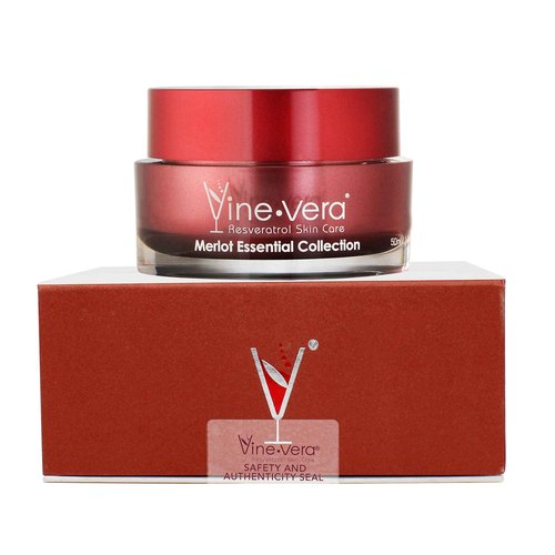 Vine Vera Merlot Peeling Gel - Face Scrub Peel to Gently Exfoliate Skin - Vine Vera Products for All Skin Types - Resveratrol Skin Care Products from the Vine Vera Collection - 50 Ml / 1.69 Fl Oz.