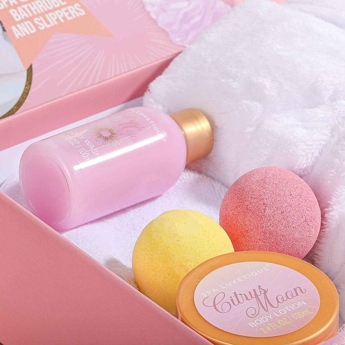 Spa Luxetique Robe and Slippers Spa Set Women, Christmas Gifts, 6pcs Flannel Soft Bath Robe, Bath and Body Works Bath Sets with Slippers, Body Lotion, Bath Bombs, Robe Sets for Women