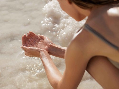 AHAVA Dead Sea Water Mineral Body Lotion - Daily Moisturizing & Hydrating Body Lotion with Osmoter, Exclusive blend of Dead Sea Minerals & Nourishing Botanical Extracts, Original, 17 Fl.Oz