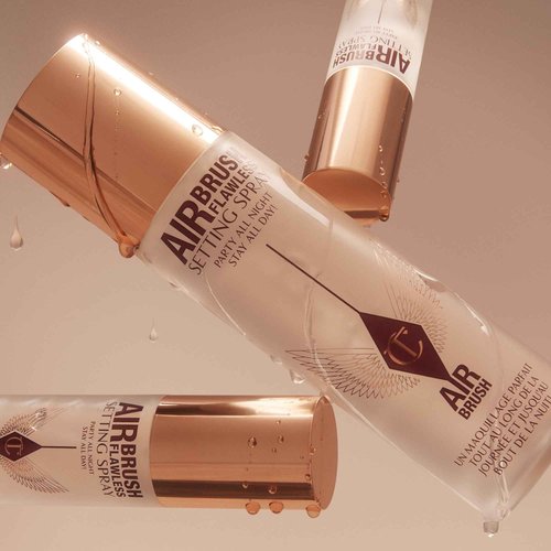 Charlotte Tilbury Airbrush Flawless Setting Spray - Ultra-Fine Hydrating Mist to Prime & Set Face Makeup For Up to 16Hr - Soothes, Blurs Pores & Calms Skin (200ml)