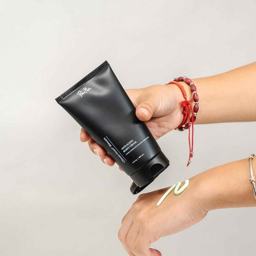 Pour Moi Anti-Aging Body Cream for Hyper Hydration in Arid Conditions