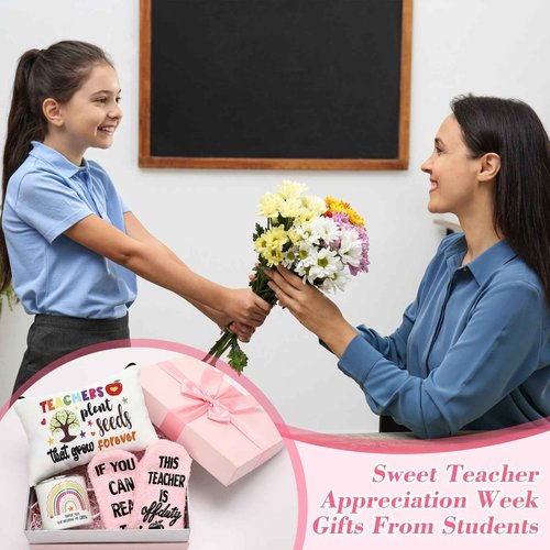 Singhoow 18 Pcs Teacher Appreciation Gifts Set for Women, Christmas Thank You Gifts Makeup Bags Enamel Mugs Socks Bulk 2025 Present for Teacher's Day Merry Xmas Thanksgiving