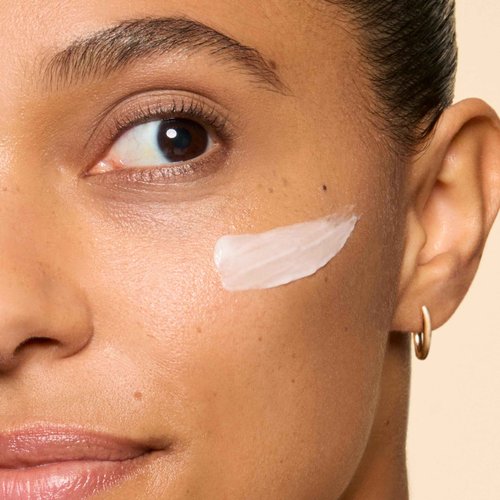 Honest Beauty Get Glowing Bundle | Vitamin C Brightening Serum + Everyday Moisturizer | Improves Skin Tone | Gentle for Sensitive Skin, Fragrance Free, Vegan | 1 fl oz, 1.7 fl oz