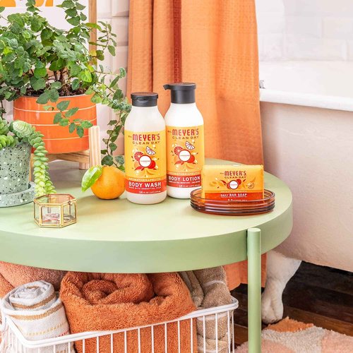 MRS. MEYER'S CLEAN DAY Body Lotion for Dry Skin, Non-Greasy Moisturizer Made with Essential Oils, Clementine, 16 fl. oz - Pack of 3