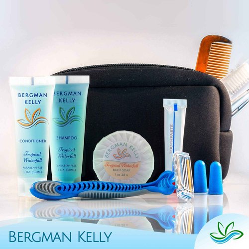 BERGMAN KELLY - Travel Size Lotion - 1 fl oz, 200 PK, Tropical Waterfall - Delight Your Guests w/Invigorating & Refreshing Body Lotion - Quality Mini & Small Size Guest Hotel Toiletries in Bulk