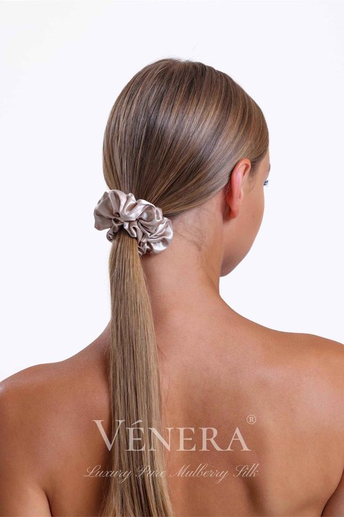 Vénera 100% Pure 22 Momme Mulberry Silk Scrunchies -Frizz&Breakage Prevention-Hair Care Ponytail Holders for Women- Silk Hair Ties (Black, Caramel, Pink)