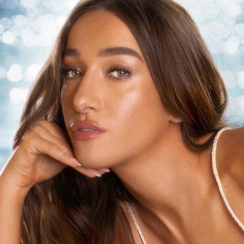 Charlotte Tilbury Beautiful Skin Tanning Drops - Body & Face Bronzing Drops Enriched with Hyaluronic Acid for Long-Lasting Hydration - Leaves Skin with a Natural, Radiant Glow - Fair/Medium